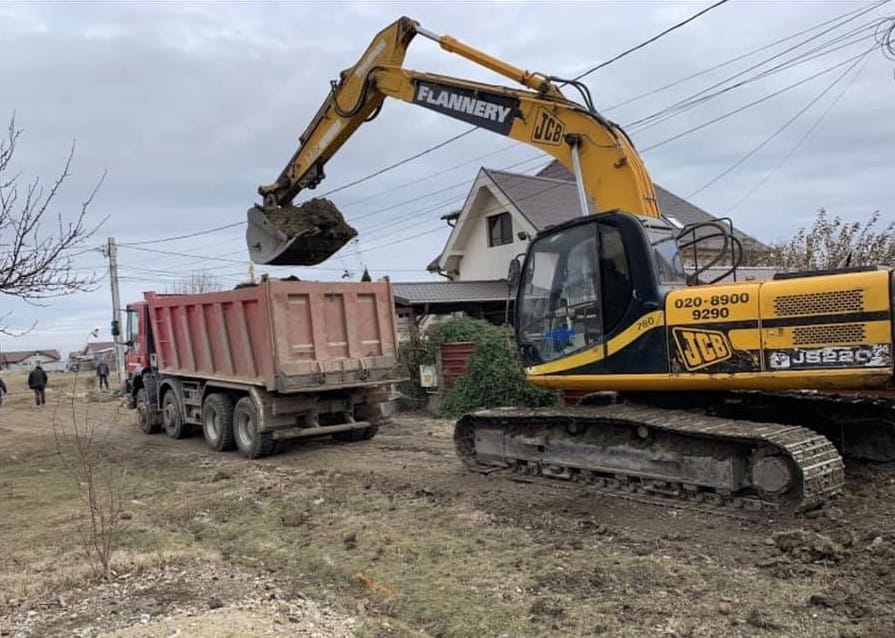 Bani de la Guvern pentru CJ Teleorman și primăriile Poeni, Dobrotești